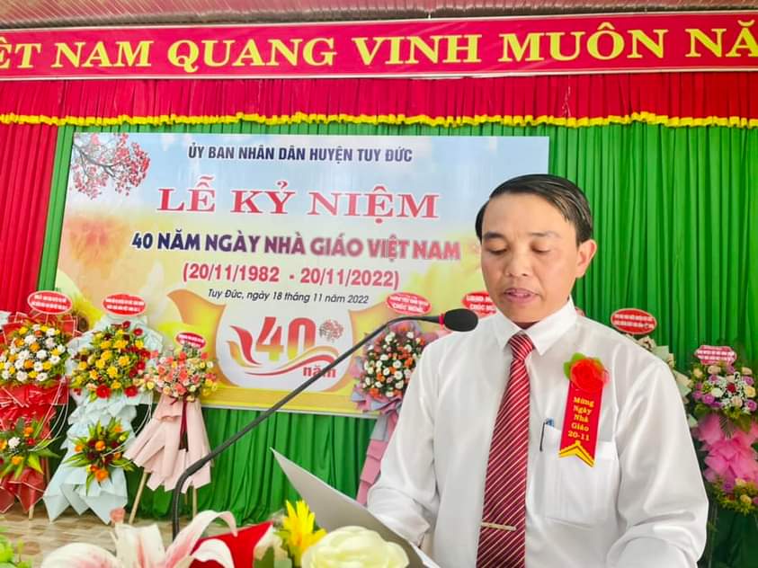 Hình ảnh: Đắk Nông: Huyện Tuy Đức tổ chức lễ kỷ niệm 40 năm ngày nhà giáo Việt Nam số 2