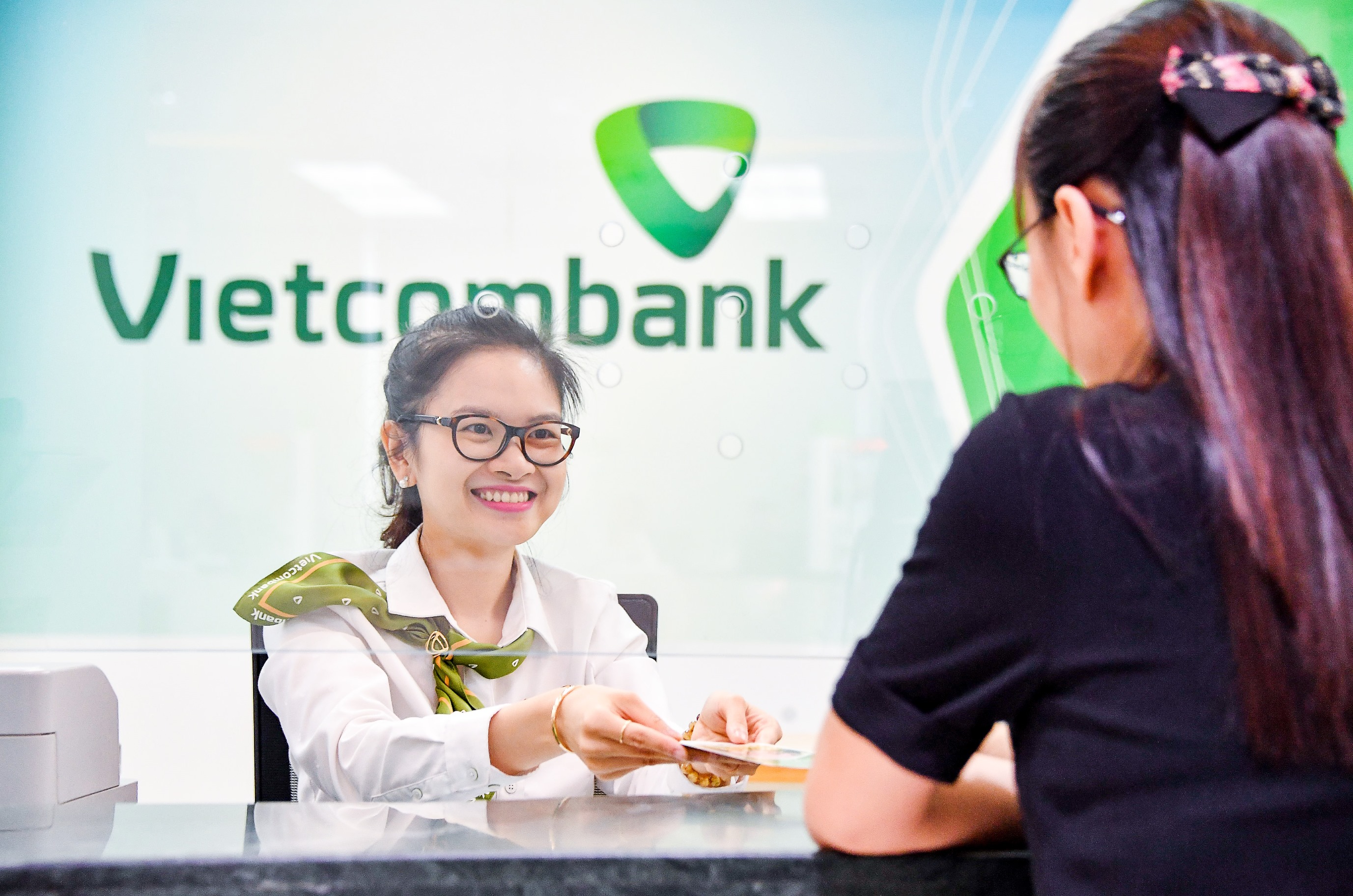 Hình ảnh: Vietcombank tiếp tục giảm đồng loạt lãi suất cho vay hỗ trợ khách hàng trong năm 2023 số 1