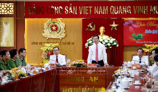 Hình ảnh: Đồng chí Võ Văn Thưởng thăm, chúc Tết các lực lượng công an tại TPHCM số 1