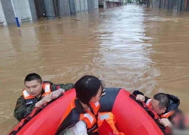 Hình ảnh: Dự báo mưa bão tiếp tục hoành hành nhiều khu vực tại Trung Quốc số 1