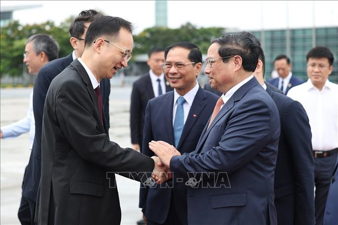 Hình ảnh: Thủ tướng Phạm Minh Chính lên đường dự WEF Đại Liên 2024 và làm việc tại Trung Quốc số 2