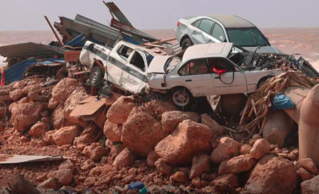 Hình ảnh: Libya: Lũ lụt kinh hoàng sau bão, 2.000 người có thể đã thiệt mạng số 1