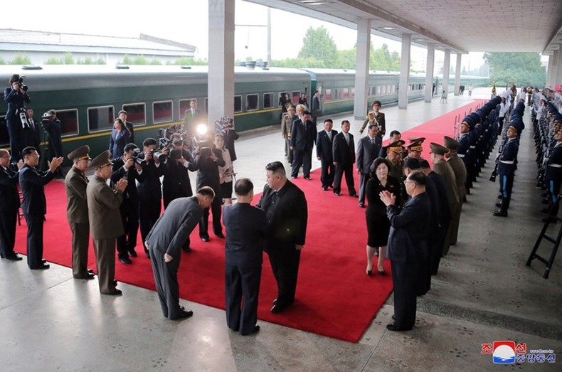 Hình ảnh: Nhà lãnh đạo Triều Tiên Kim Jong-un sang thăm Nga số 1