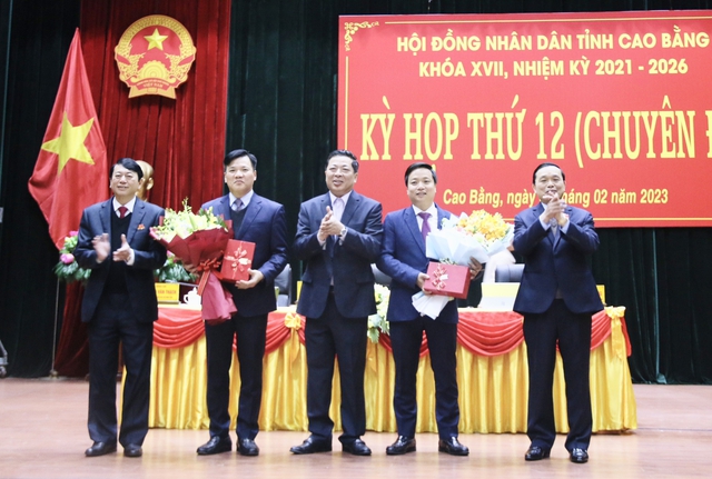 Hình ảnh: Phê chuẩn Phó Chủ tịch UBND tỉnh Cao Bằng số 1
