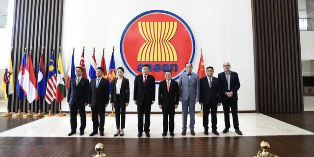 Hình ảnh: Thúc đẩy quan hệ đối tác chiến lược toàn diện ASEAN - Trung Quốc lên tầm cao mới số 1