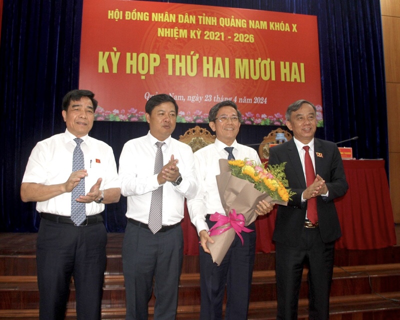 Hình ảnh: Đồng chí Trần Nam Hưng giữ chức Phó Chủ tịch UBND tỉnh Quảng Nam số 1
