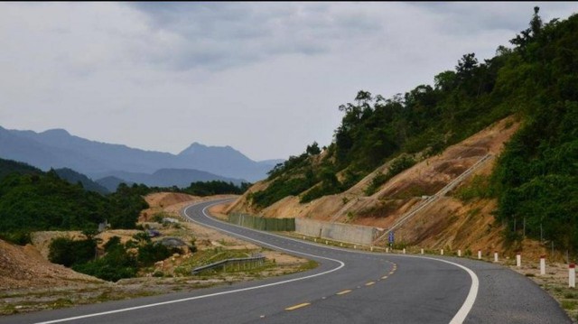 Hình ảnh: Đề xuất nâng cấp 3 tuyến quốc lộ kết nối với Lào, Trung Quốc số 1