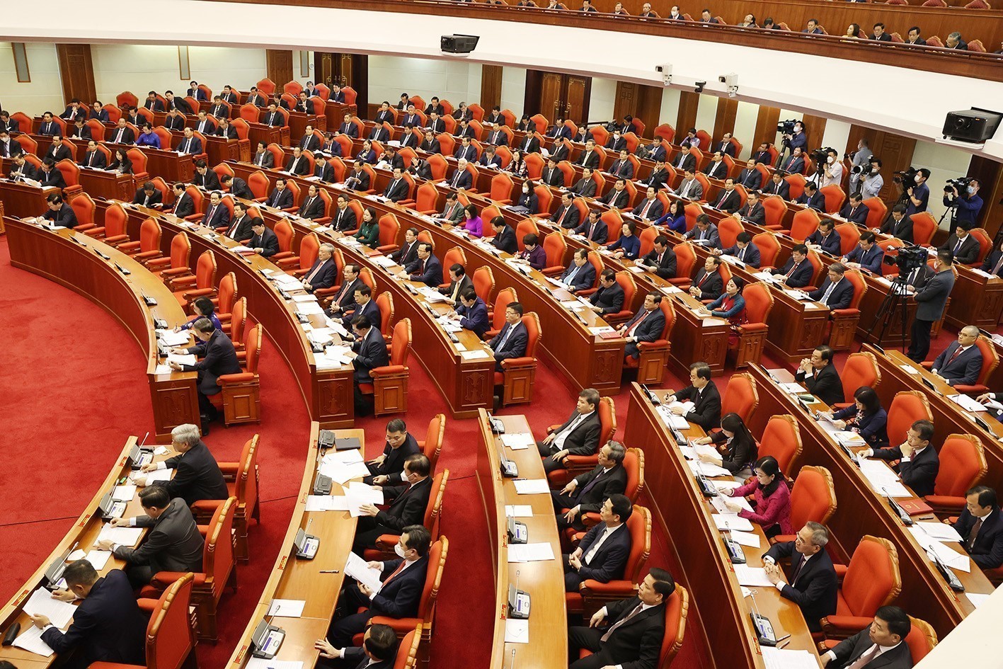 Hình ảnh: Kết luận của Bộ Chính trị về tiếp tục thực hiện Nghị quyết số 18 số 1