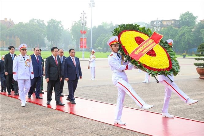 Hình ảnh: Lãnh đạo Đảng, Nhà nước vào Lăng viếng Chủ tịch Hồ Chí Minh số 1
