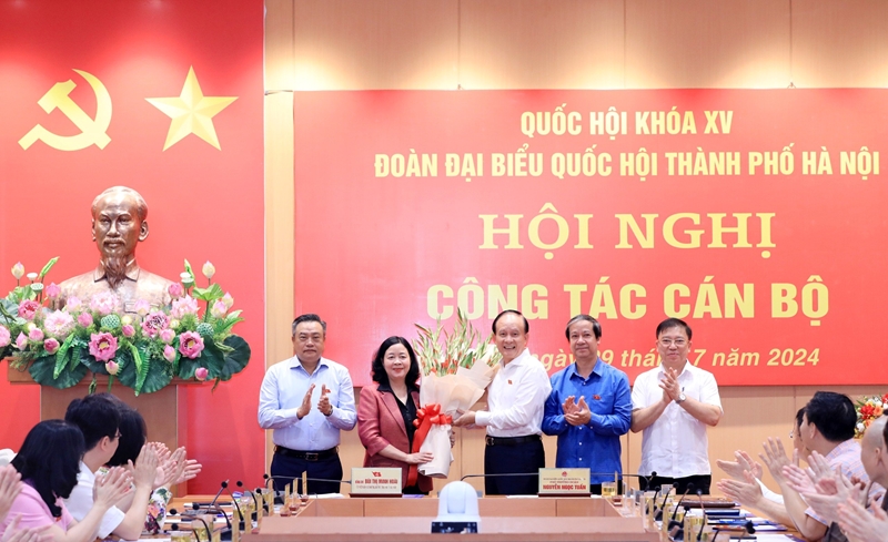 Hình ảnh: Phê chuẩn kết quả bầu Trưởng Đoàn đại biểu Quốc hội khóa XV thành phố Hà Nội số 1