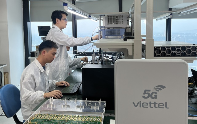 Hình ảnh: Viettel thực hiện thành công chiến lược Việt Nam hóa mạng lưới viễn thông số 2
