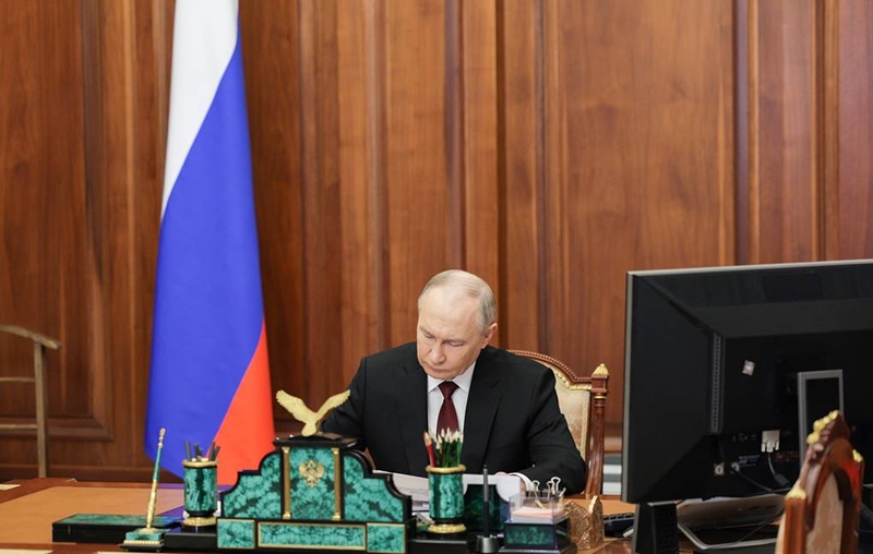 Hình ảnh: Tổng thống Putin ký Nghị định Tháng Năm phát triển nước Nga đến năm 2030 số 1
