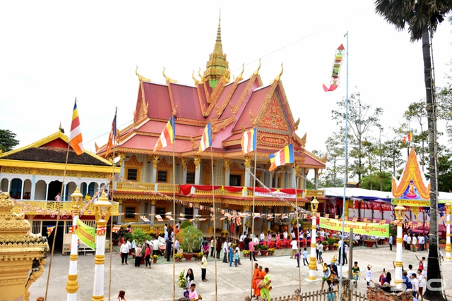 Hình ảnh: Thủ tướng gửi Thư chúc mừng đồng bào Khmer dịp Tết Chôl Chnăm Thmây số 1