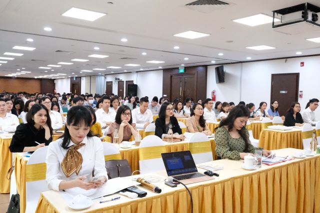 Hình ảnh: Đảng ủy Vietcombank: Tổ chức lớp bồi dưỡng lý luận chính trị dành cho quần chúng ưu tú của các đảng bộ, chi bộ cơ sở trực thuộc số 1