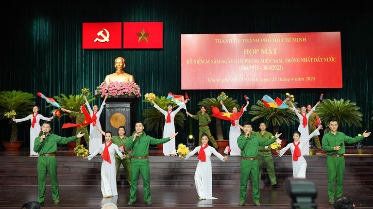 Hình ảnh: Thành phố Hồ Chí Minh tổ chức họp mặt kỷ niệm 48 năm thống nhất đất nước số 2