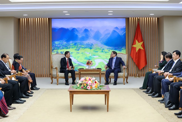 Hình ảnh: Thủ tướng Phạm Minh Chính tiếp Chủ tịch Ủy ban Trung ương Mặt trận Lào xây dựng đất nước số 3