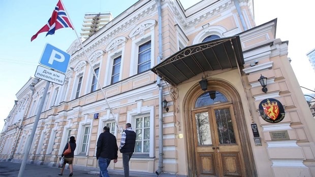 Hình ảnh: Nga trục xuất 10 nhà ngoại giao tại Đại sứ quán Na Uy ở Moskva số 1