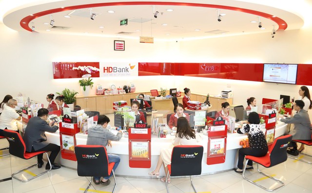 Hình ảnh: HDBank nhận giải thưởng Quản trị doanh nghiệp số 1
