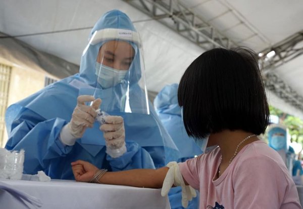 Hình ảnh: Tối 20/10 Việt Nam ghi nhận 3.646 ca nhiễm mới COVID - 19 số 1
