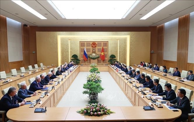 Hình ảnh: Thủ tướng Phạm Minh Chính tiếp Chủ tịch Đảng “Nước Nga Thống nhất”, Phó Chủ tịch Hội đồng An ninh Liên bang Nga số 2
