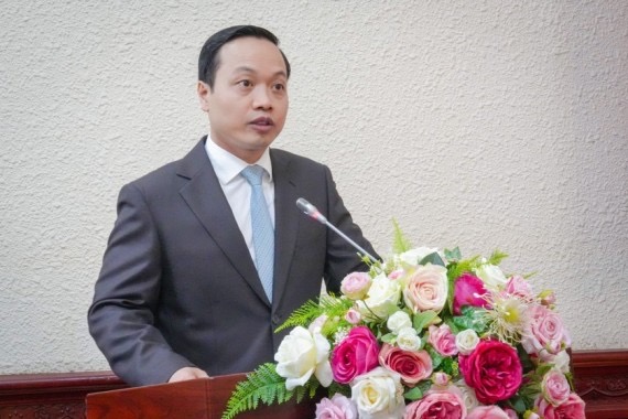 Hình ảnh: Trao Quyết định điều động, bổ nhiệm đồng chí Trần Tiến Dũng giữ chức Thứ trưởng Bộ Tư pháp số 2