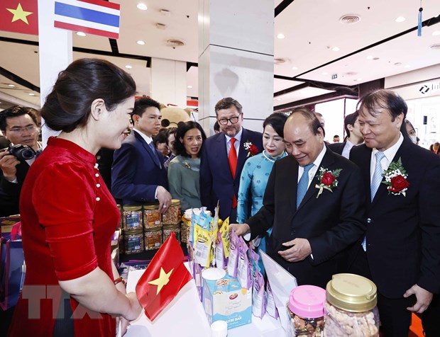 Hình ảnh: Chủ tịch nước dự khai trương Tuần lễ hàng Việt Nam tại Thái Lan 2022 số 2