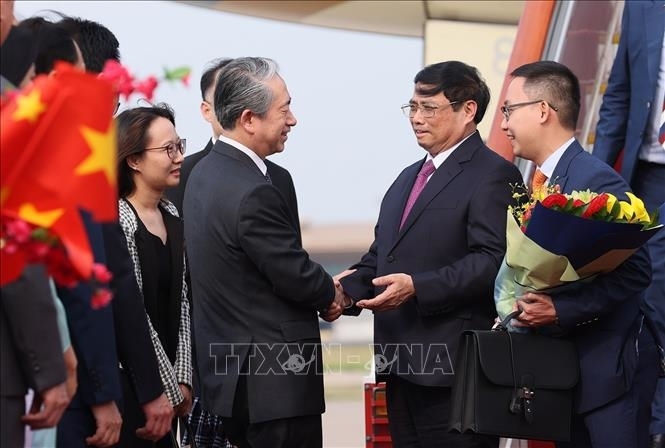 Hình ảnh: Thủ tướng Phạm Minh Chính bắt đầu thăm chính thức Trung Quốc và dự hội nghị thường niên Diễn đàn kinh tế thế giới số 1