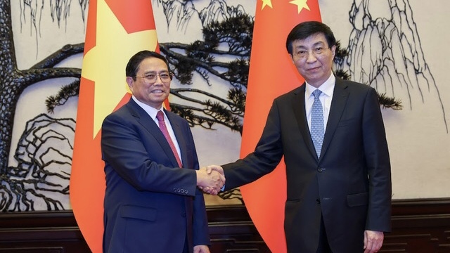 Hình ảnh: Thủ tướng Phạm Minh Chính hội kiến Chủ tịch Chính hiệp toàn quốc Trung Quốc Vương Hộ Ninh số 1