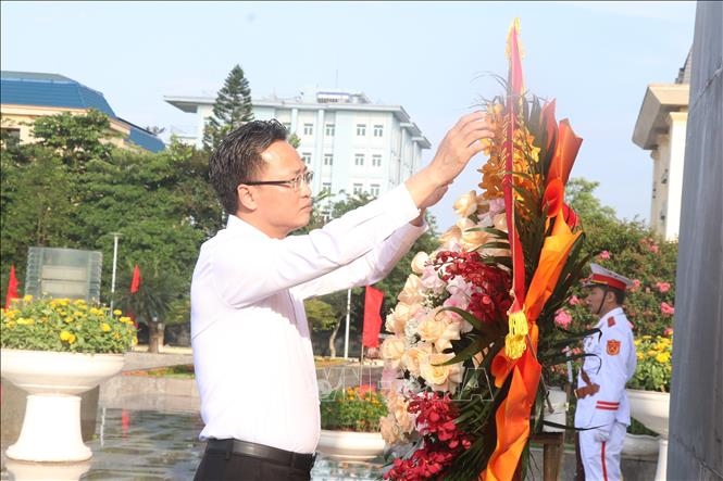 Hình ảnh: Tưởng niệm 108 năm Ngày sinh Tổng Bí thư Nguyễn Văn Linh số 1
