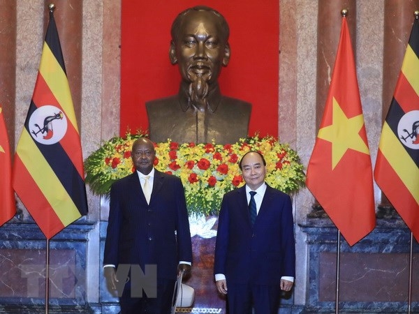Hình ảnh: Chủ tịch nước Nguyễn Xuân Phúc hội đàm với Tổng thống Uganda số 1