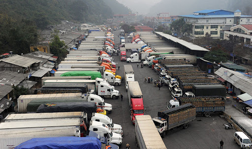 Hình ảnh: Khắc phục tình trạng ùn tắc hàng hóa tại các cửa khẩu biên giới phía bắc số 1
