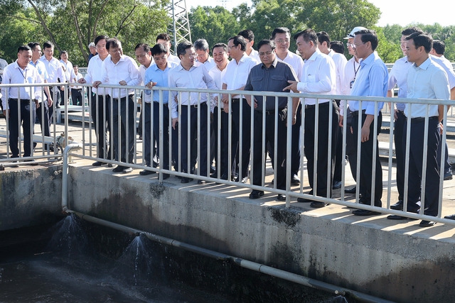 Hình ảnh: Thủ tướng kiểm tra các dự án hạ tầng quan trọng tại TPHCM số 3