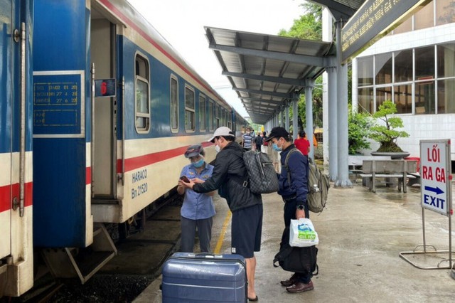 Hình ảnh: Đường sắt Sài Gòn bổ sung 10.000 vé tàu Tết số 1
