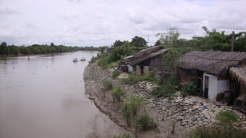 Hình ảnh: Sạt lở bờ sông, kênh gây thiệt hại tại Cà Mau số 1