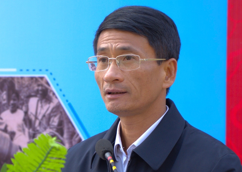 Hình ảnh: Bắt tạm giam Chủ tịch UBND huyện Mường Khương, Lào Cai số 1