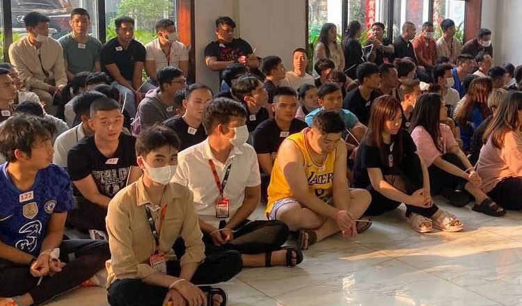 Hình ảnh: Tiến hành bảo hộ hơn 100 người Việt Nam bị bắt giữ tại Campuchia, Thái Lan số 1