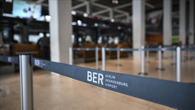 Hình ảnh: Hàng loạt sân bay Đức tê liệt do đình công số 1
