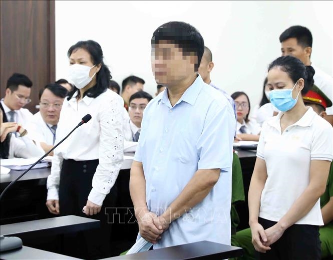 Hình ảnh: Cựu Chủ tịch UBND Thành phố Hà Nội Nguyễn Đức Chung hầu tòa trong vụ án thứ tư số 2