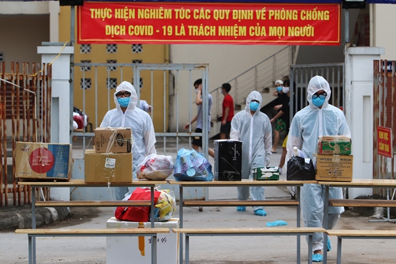 Hình ảnh: Tối 27/6 Việt Nam ghi nhận 197 ca mắc COVID - 19, nâng tổng số ca mắc trong ngày lên 323 ca, riêng TP.HCM có tới 200 ca số 3