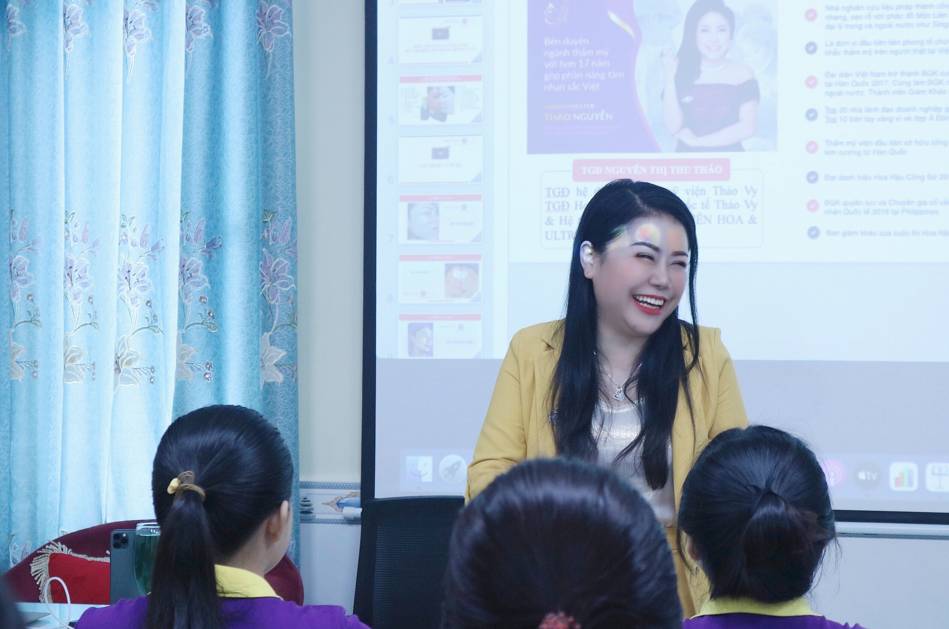 Hình ảnh: CEO Nguyễn Thị Thu Thảo:  “Nếu mà có thể tôi xin đổi cả thiên thu lấy tiếng mẹ cười” số 1