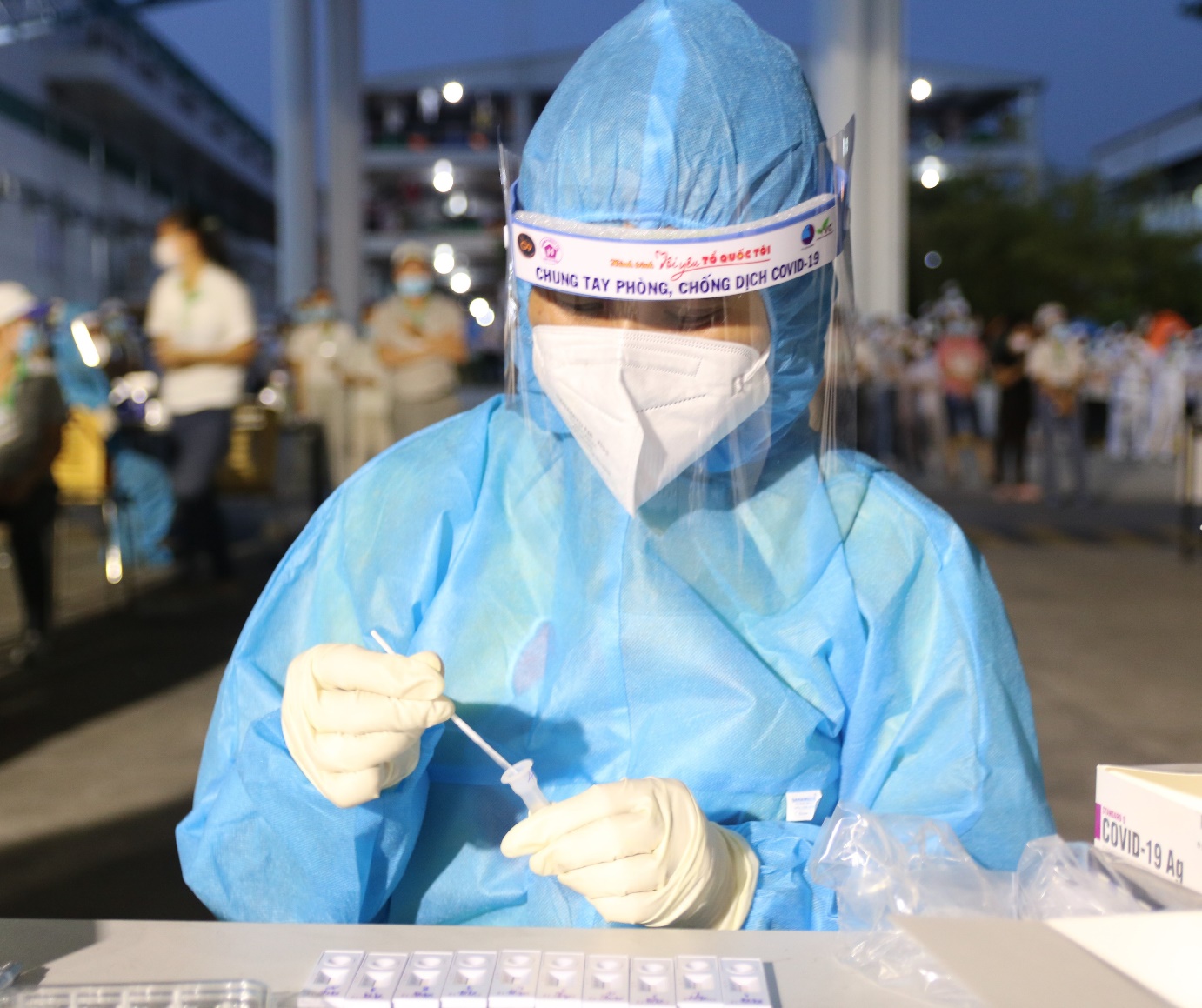 Hình ảnh: Tối 30/8 Việt Nam ghi nhận 14.224 ca nhiễm mới COVID – 19 và 315 ca tử vong số 1
