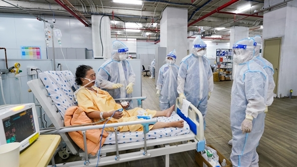 Hình ảnh: Tối 23/02 Việt Nam ghi nhận 60.355 ca nhiễm mới COVID-19 số 2