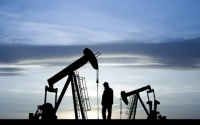 Na Uy áp giá trần đối với dầu mỏ của Nga