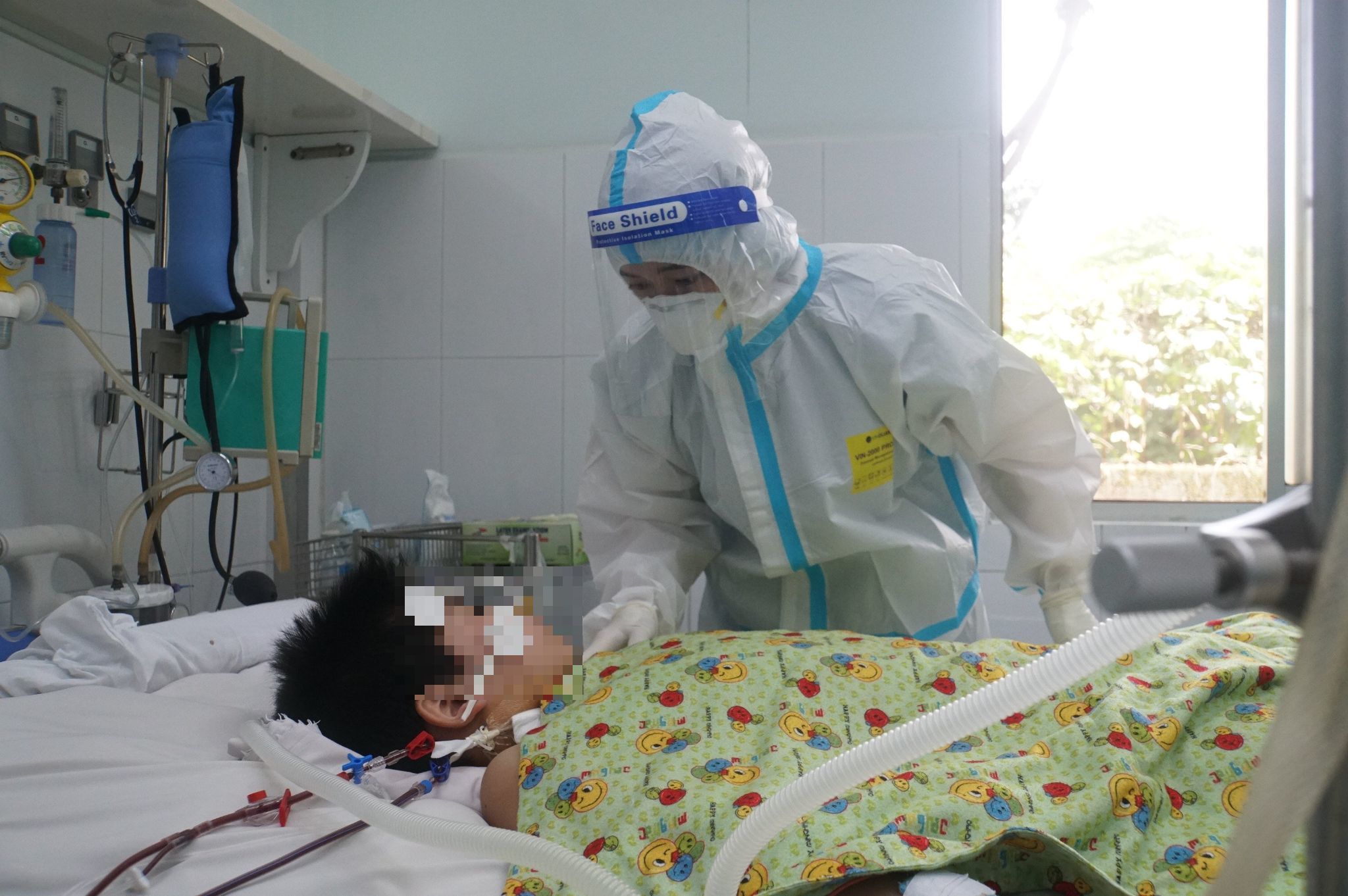 Tối 04/3 Việt Nam ghi nhận 125.587 ca nhiễm mới COVID-19  