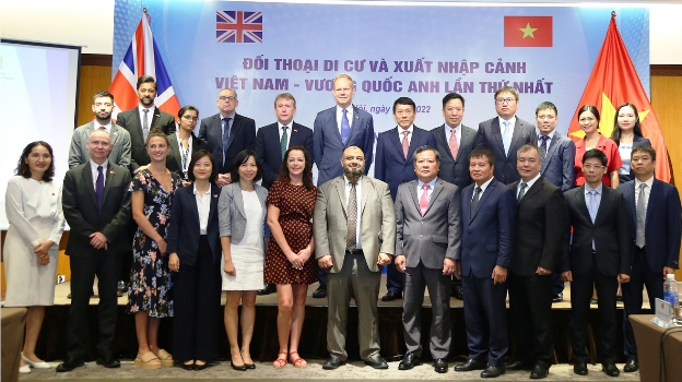Việt Nam - Vương quốc Anh tăng cường hợp tác phòng, chống tội phạm xuất nhập cảnh