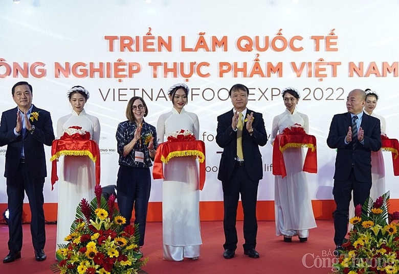 Gần 400 doanh nghiệp tham dự Triển lãm Quốc tế Công nghiệp Thực phẩm Việt Nam 2022