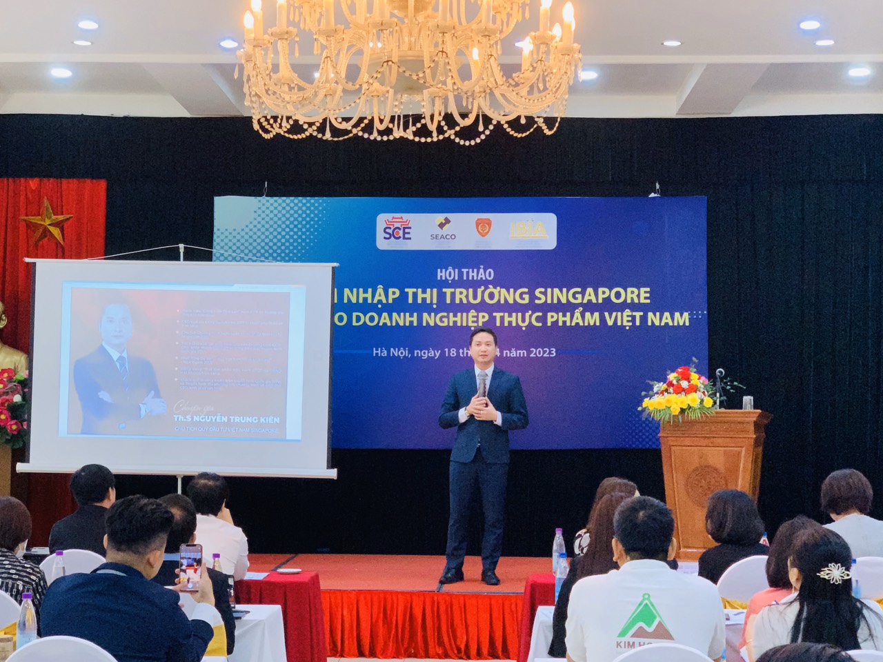 Hội thảo \