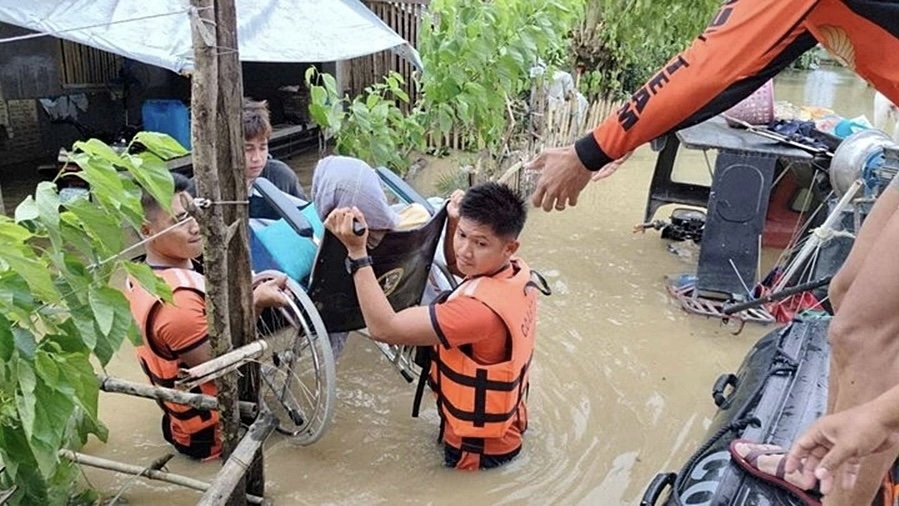 Điện thăm hỏi Philippines sau cơn bão Trà Mi