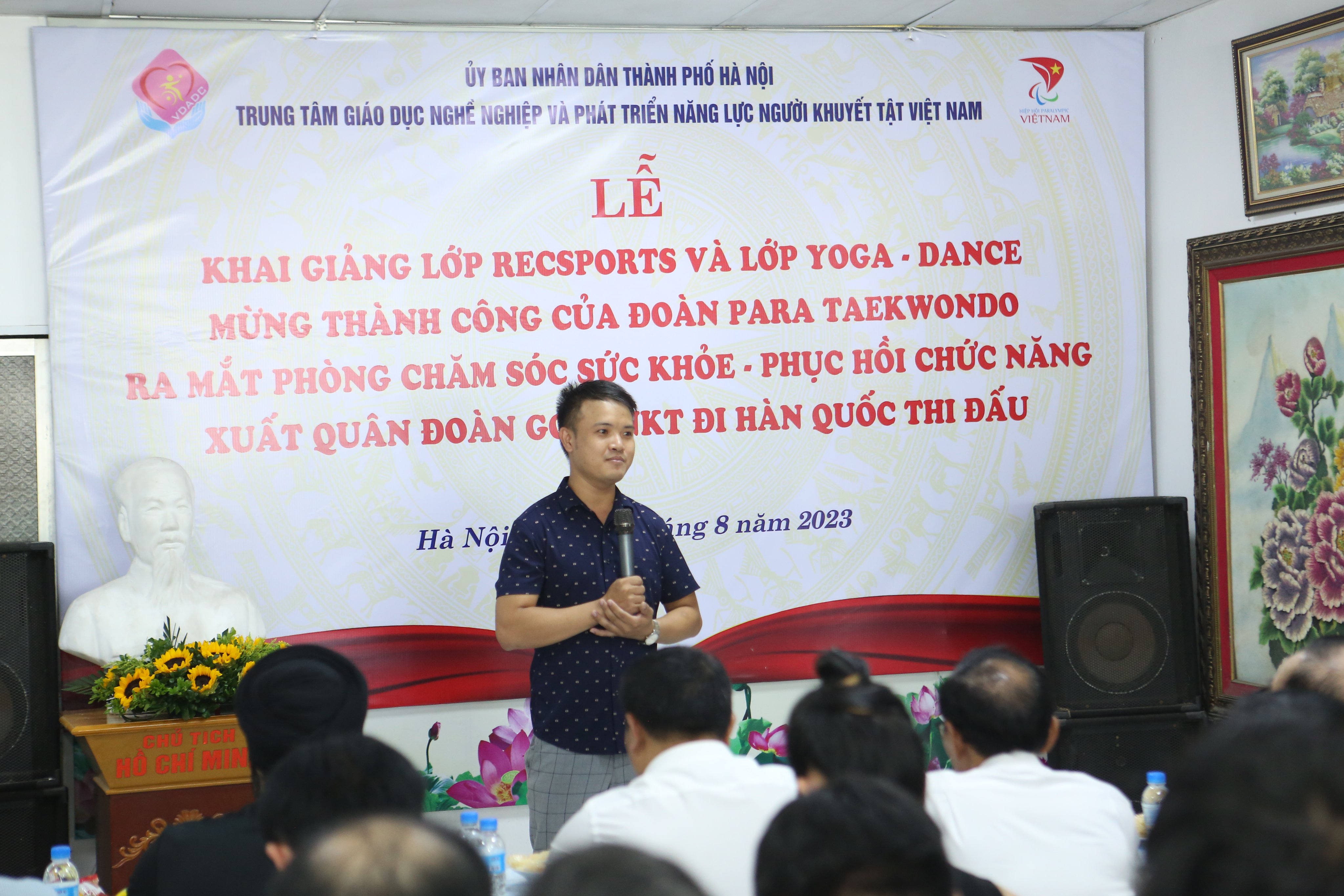 Hình ảnh: Sôi nổi ngày khai giảng, mừng công Taekwondo và ra mắt phòng chăm sóc sức khỏe phục hồi chức năng số 16